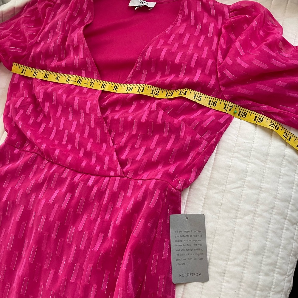 NWT Nordstrom Pink Faux Wrap Midi Dress w/Silver Thread Detail &Side Slit Size S - Picture 8 of 12